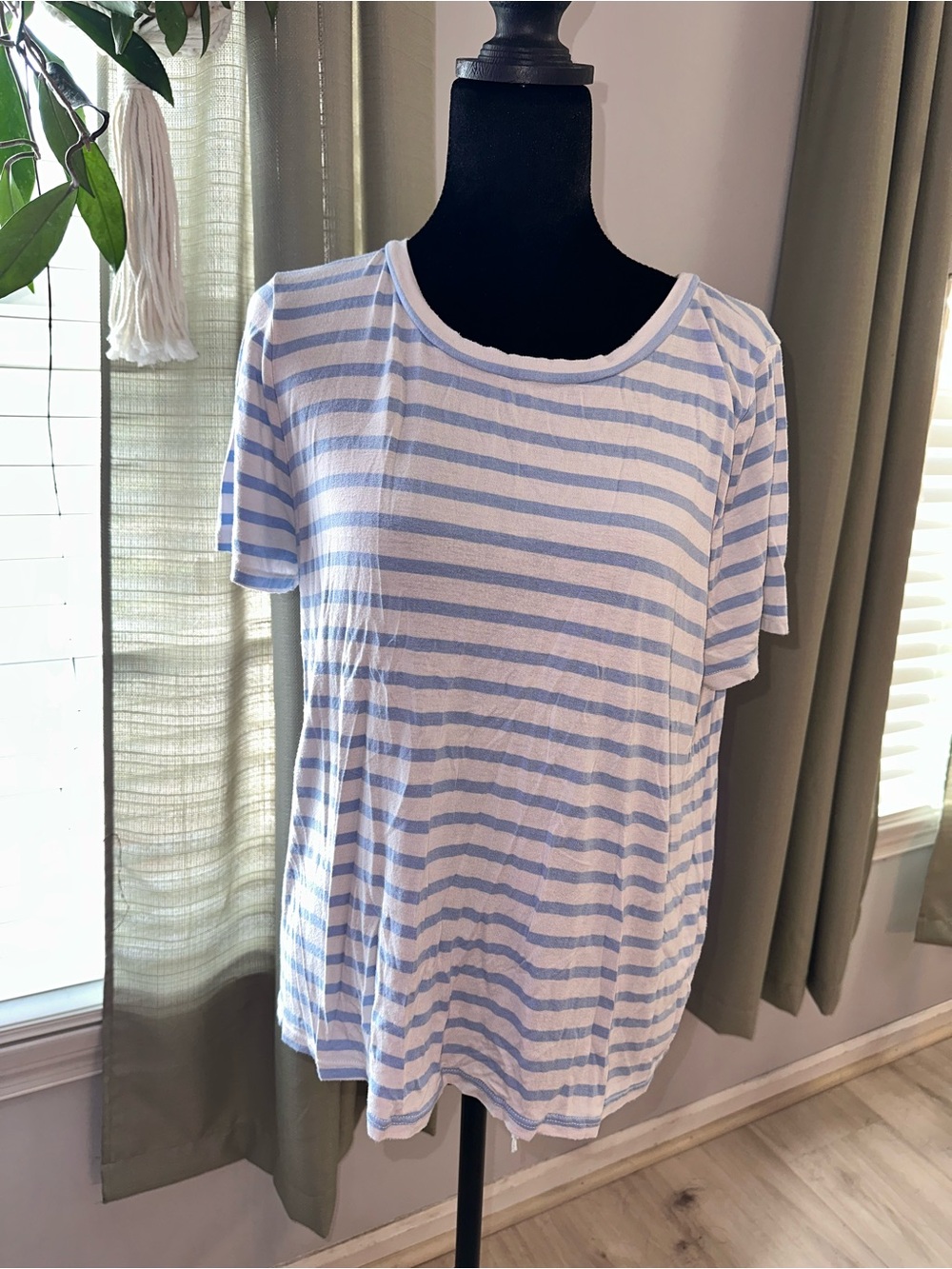 Green Envelope Size L Blue White Striped Relaxed Top Made in USA